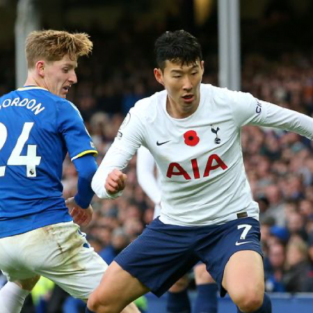 Antonio Conte Plots £86m Tottenham Transfer Raid for Son Heung Min